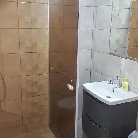 Diana 게스트하우스 *